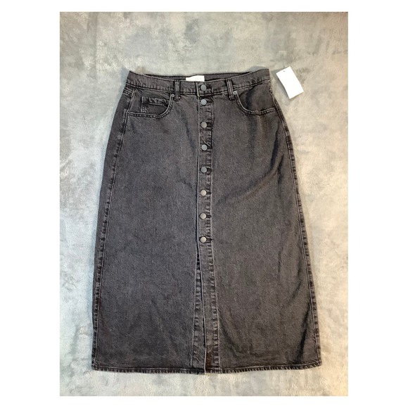 Universal Thread Dresses & Skirts - Universal Thread Black Denim Button Front Midi Skirt Women's Size 10 NWT High Ri